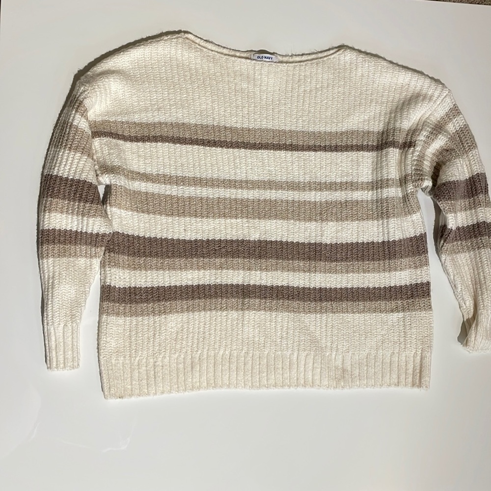Tan/ brown/beige scoop neck sweater. Never worn. XXL